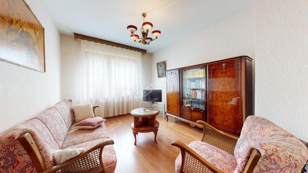 Maison individuelle - Saint Avold - centre ville - 140 m² - 4 chambres - Terrain 18 ares - Garage