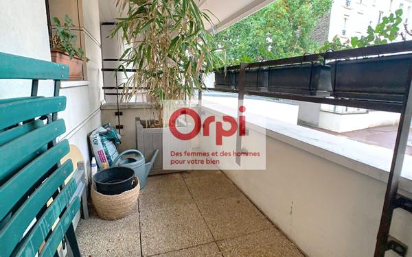 Appartement à vendre    1 pièce • 33 m2 Issy-les-Moulineaux