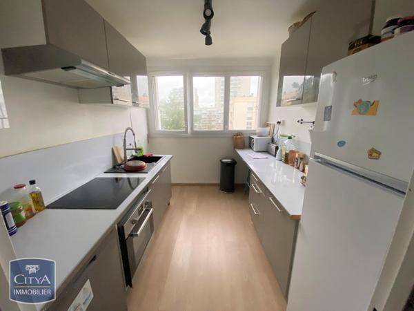 Appartement à louer 1 pièce 9.49m² Cholet (49300)