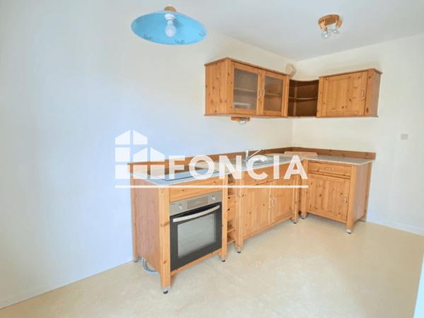 Location Appartement 3 pièces 63.84 m² - 1-3-5-7 RUE RENE QUILLIVIC Quimper 29000