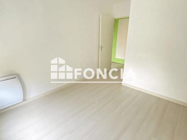 Location Appartement 3 pièces 63.84 m² - 1-3-5-7 RUE RENE QUILLIVIC Quimper 29000