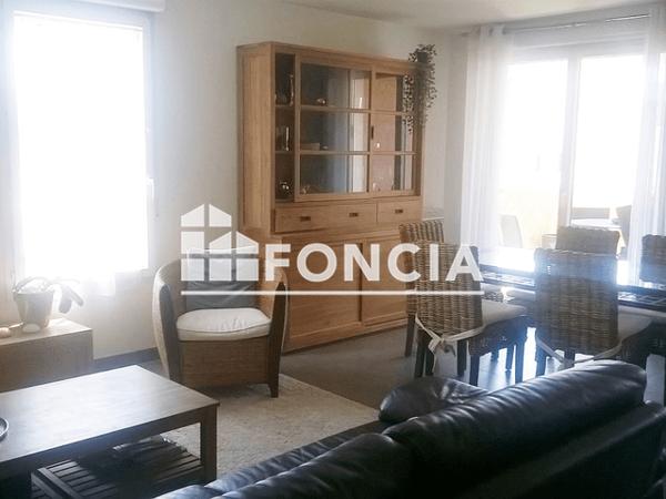 Location Appartement 4 pièces 89.98 m² - 7 RUE DE LA RIVIERE Cesson Sevigne 35510