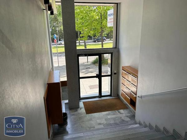 Appartement à louer 2 pièces 25.9m² Grenoble (38100)