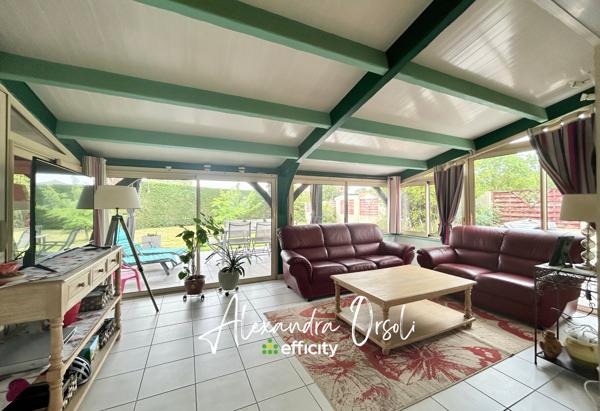 Maison
         9 pièces
        - 205 m² Exclusivité 349 900 € *
