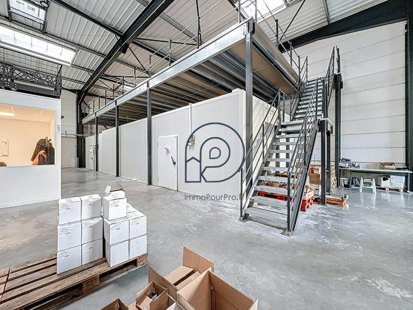Local aménagé avec chambres froides Lille 514 m2