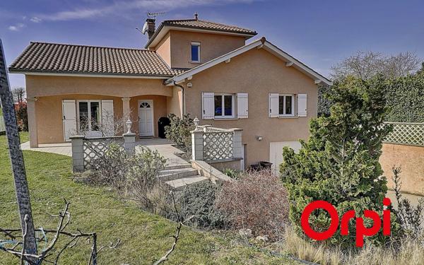 Maison à vendre    5 pièces •  Bourgoin-Jallieu