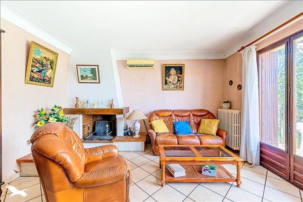 Maison à vendre |  Salleboeuf |  6 pièces | 129 m²