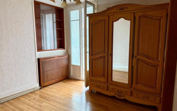 Appartement à vendre    4 pièces • 64,97 m2 Hendaye