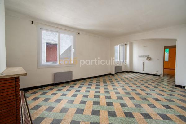 Vente
                Appartement74,15 m² - 3 Pièces -
                    NARBONNE (11100)