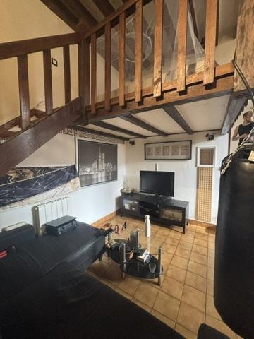 Appartement à ROISSY EN BRIE (77680)