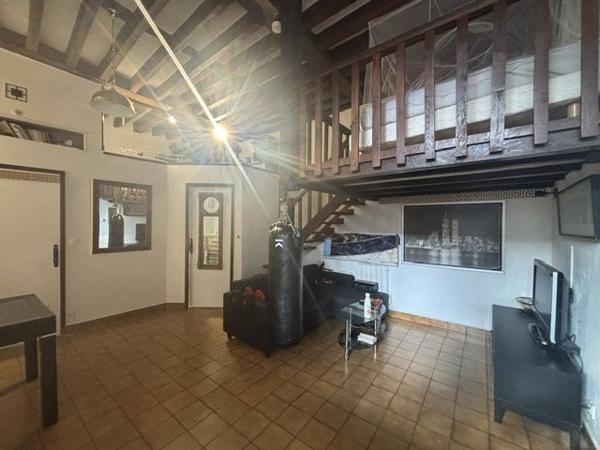 Appartement à ROISSY EN BRIE (77680)