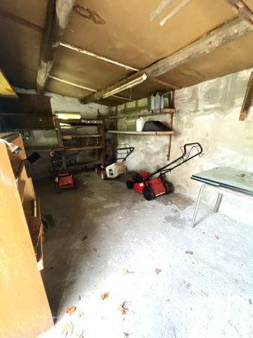 Maison à vendre 7 pièces 145,05 m² Saint-Éloy-les-Mines