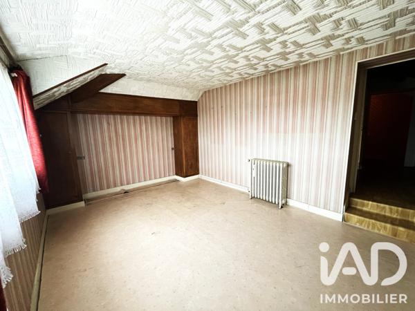 Maison à vendre 7 pièces 145,05 m² Saint-Éloy-les-Mines
