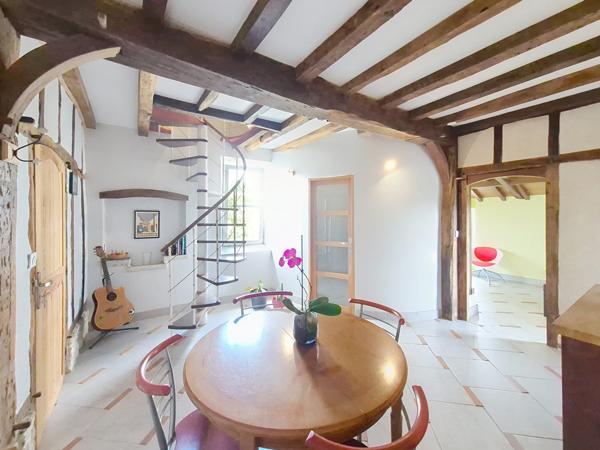 Pouillon (40350) Ferme landaise du 18ème siècle entièrement restaurée en 2023