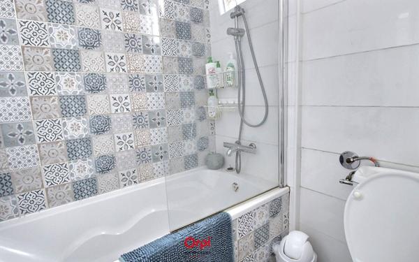 Maison à vendre    6 pièces • 109 m2 Marseille 10