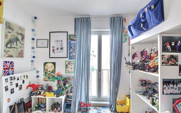 Maison à vendre    6 pièces • 109 m2 Marseille 10