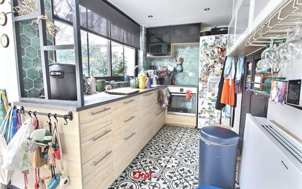 Maison à vendre    6 pièces • 109 m2 Marseille 10