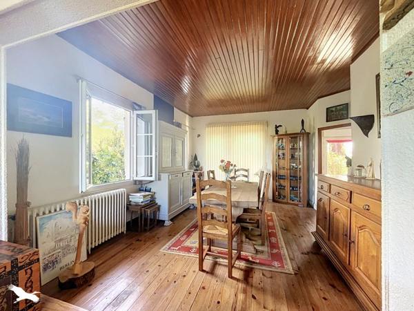 Maison 222 000 € Ussac 6 p 137 m² DPE F