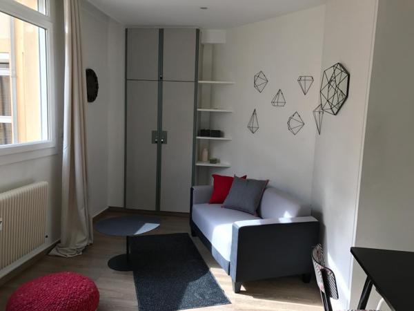 Besançon (25000) RUE DES VILLAS JOLI T2 MEUBLE
