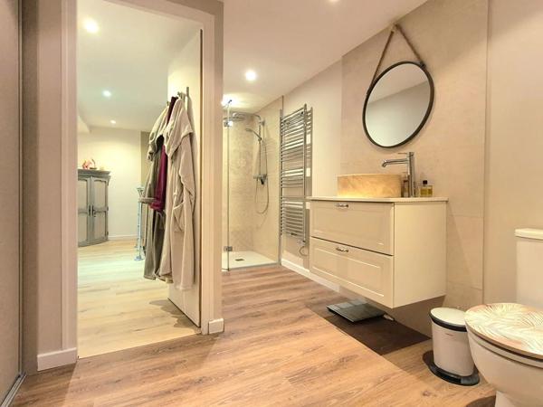 Appartement à vendre 4 pièces 157.9m² Tourcoing (59200)