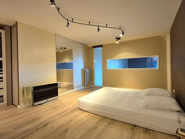 Appartement à vendre 4 pièces 157.9m² Tourcoing (59200)