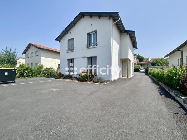 Maison 6 pièces - 211 m² Exclusivité efficity