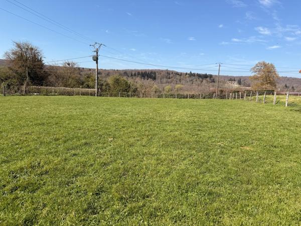 Parcelle de terrain constructible de 974 m2