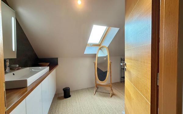 Maison à vendre    6 pièces • 168,44 m2 Morey-Saint-Denis