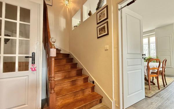 Maison à vendre    6 pièces • 168,44 m2 Morey-Saint-Denis