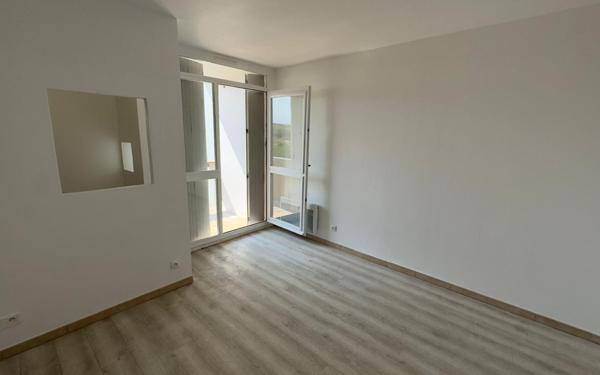 Appartement à vendre    1 pièce •  Perpignan