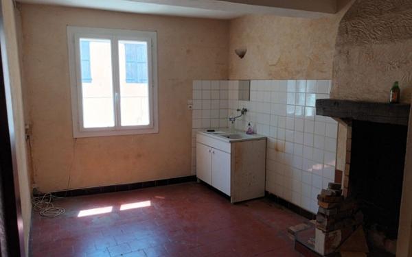 Maison à vendre    3 pièces •  Tuchan