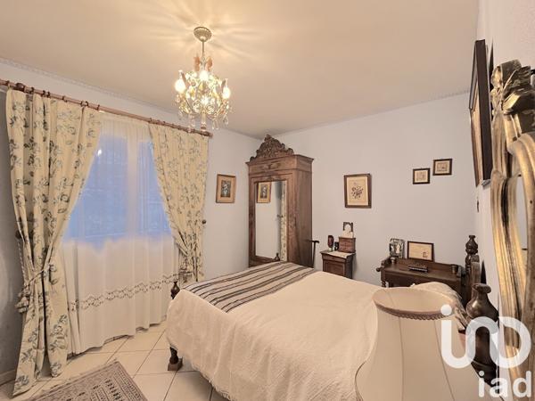 Maison traditionnelle 7 pièces de 148 m² à Morsang-sur-Orge (91390)