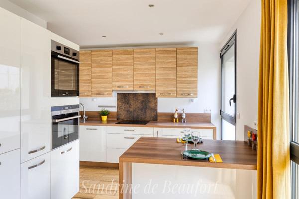 Appartement 3 pièces lumineux avec grande réception de 40 m²