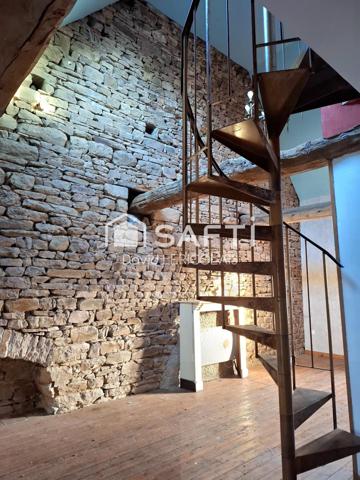 GRAND GARAGE EN PLEIN BOURG