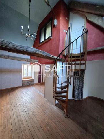 GRAND GARAGE EN PLEIN BOURG