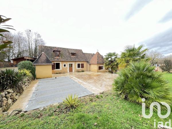 Maison 7 pièces de 220 m² à Coudrecieux (72440)