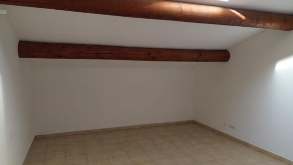 PRIX EN BAISSE POUR CE SUPERBE DUPLEX AVEC TERRASSE