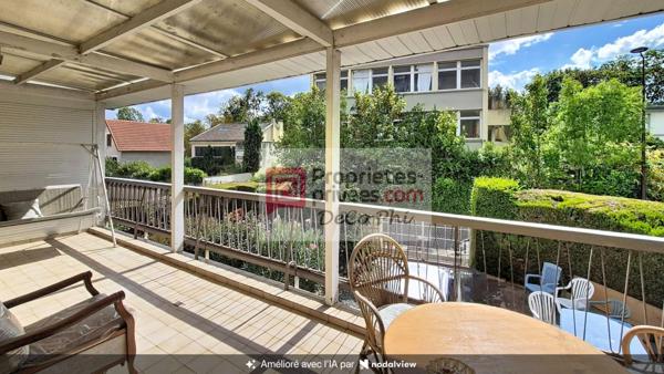Maison  jardin & terrasse  6 pièces  106 m2 (236 m2 au sol)  Versailles Montreuil