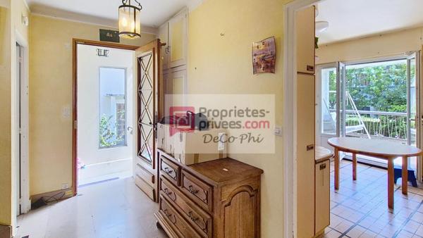 Maison  jardin & terrasse  6 pièces  106 m2 (236 m2 au sol)  Versailles Montreuil