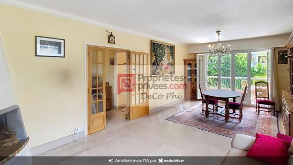 Maison  jardin & terrasse  6 pièces  106 m2 (236 m2 au sol)  Versailles Montreuil