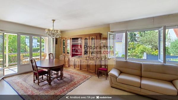 Maison  jardin & terrasse  6 pièces  106 m2 (236 m2 au sol)  Versailles Montreuil