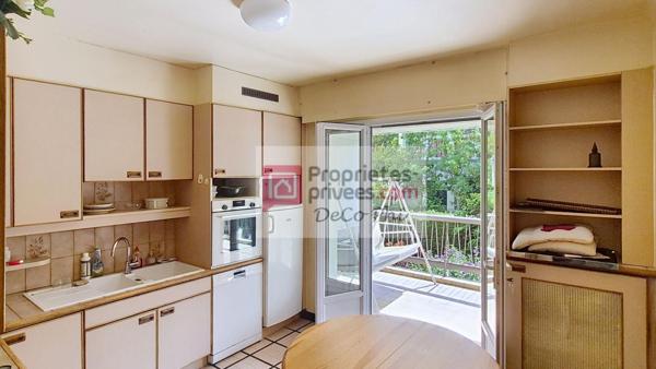 Maison  jardin & terrasse  6 pièces  106 m2 (236 m2 au sol)  Versailles Montreuil