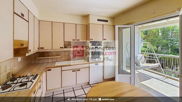Maison  jardin & terrasse  6 pièces  106 m2 (236 m2 au sol)  Versailles Montreuil