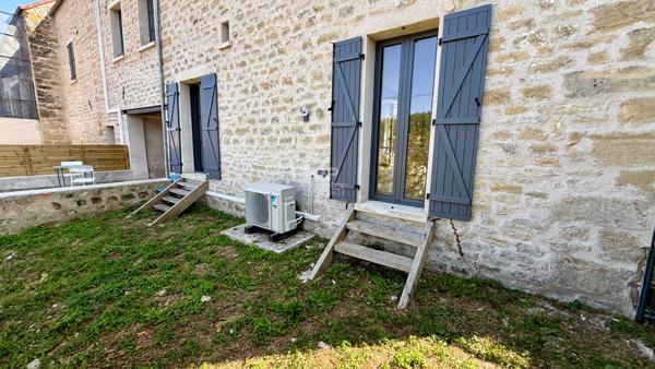 Maison Vauréal village 364 900 € **  - Référence  5227