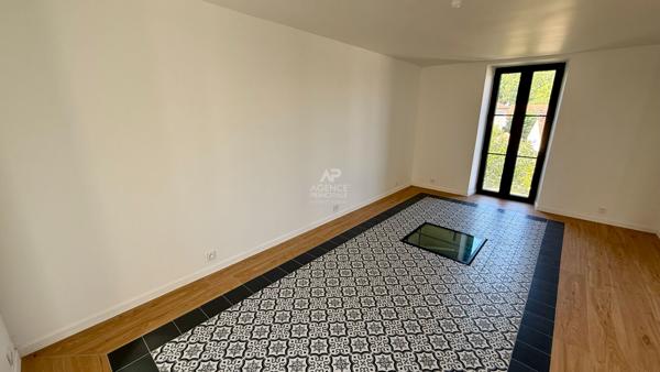 Maison Vauréal village 364 900 € **  - Référence  5227