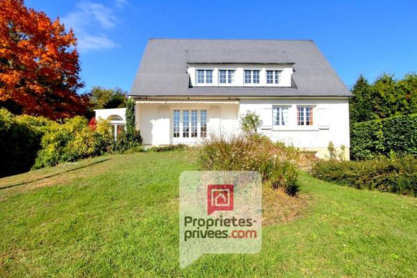A VENDRE secteur recherché MAISON FAMILIALE de 145 m2 - 5 CHAMBRES - VERANDA, TERRAIN CLOS 1156 m2