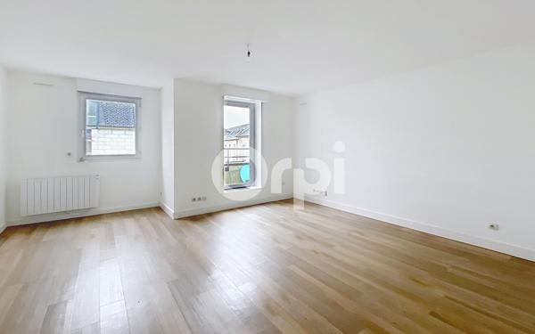 Appartement à vendre    4 pièces • 96,39 m2 Beauvais