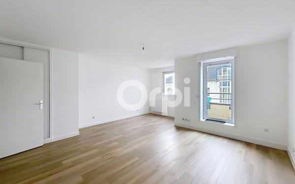 Appartement à vendre    4 pièces • 96,39 m2 Beauvais