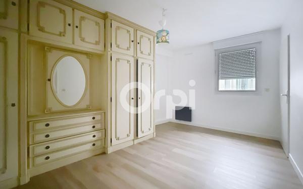 Appartement à vendre    4 pièces • 96,39 m2 Beauvais