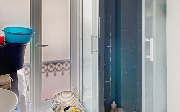 Appartement à vendre    2 pièces • 24,87 m2 Clamart